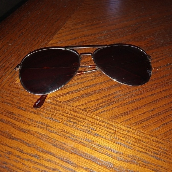 Aviator Sunglasses - Picture 1 of 5